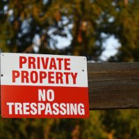 trespassing private property sign